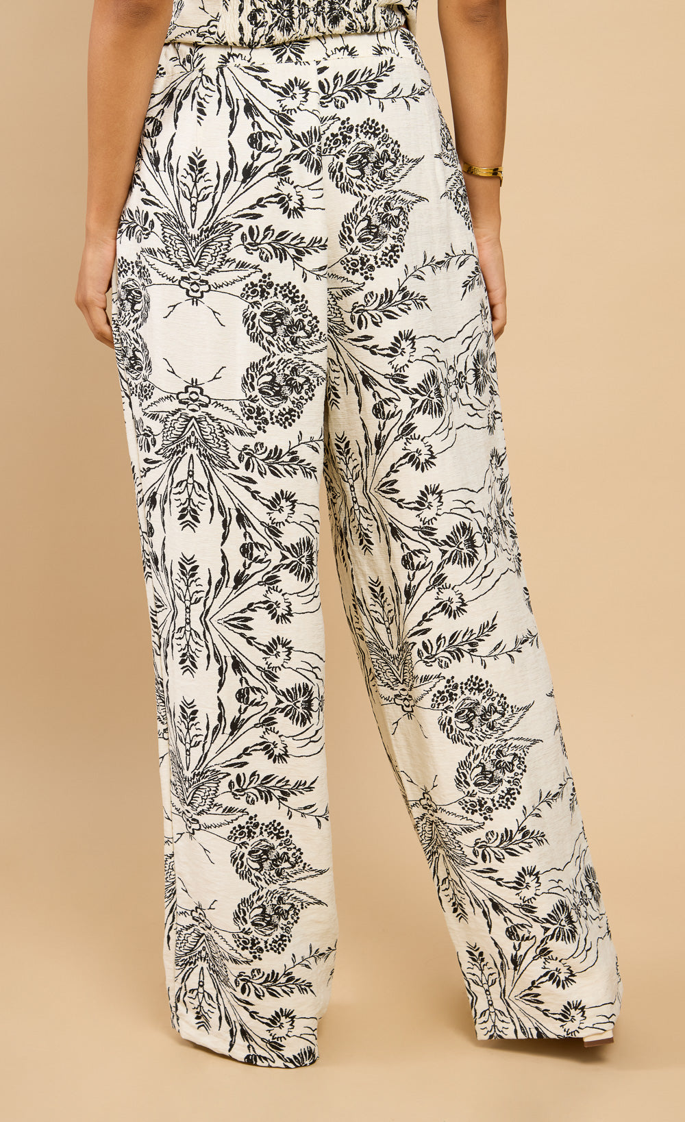 Maris Monochrome Floral Print Wide Leg Trousers Vicky Pattison EDIT