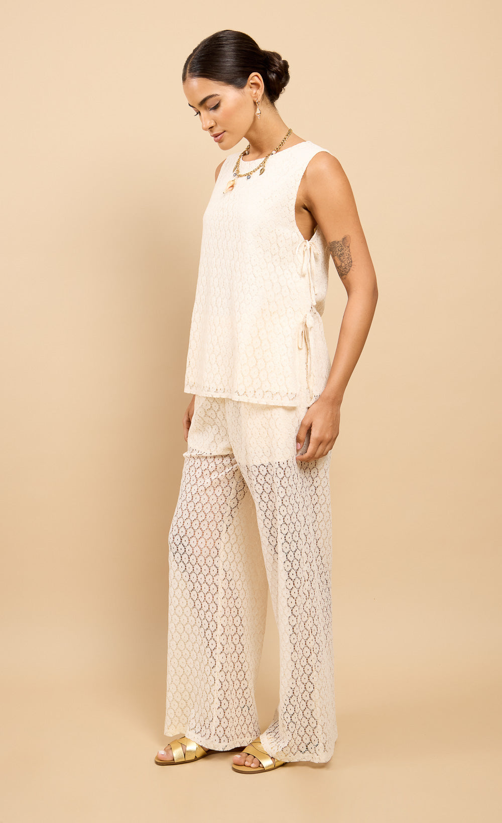 Dorothea Cream Lace Bow Detail TopClothing TopsLace Bow Detail TopLittle Mistress