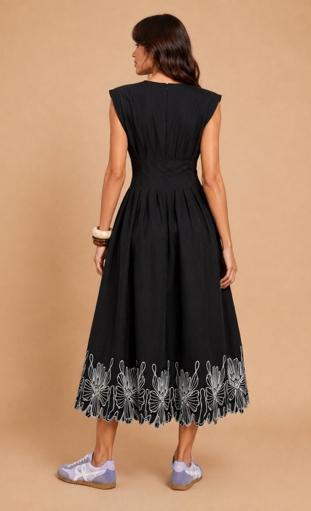 Black Sleeveless Embroidered Midi Dress