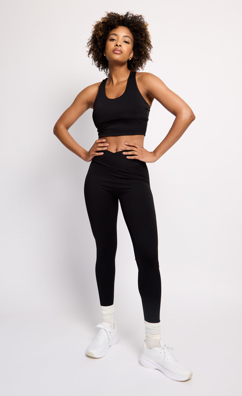 Black Scoop Sports Bra