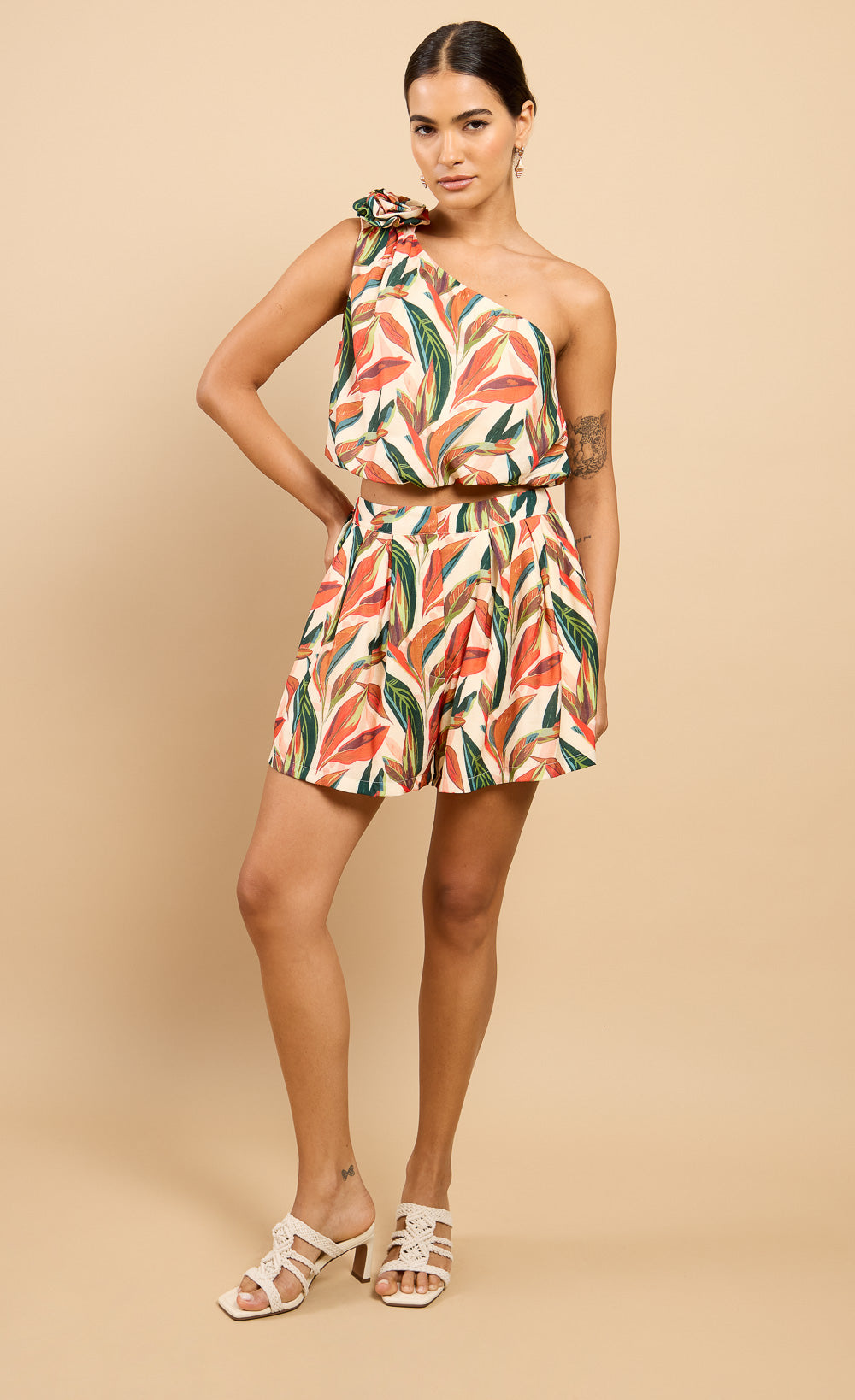 Nala Leaf Print One-Shoulder Cropped Top Vicky Pattison EDIT