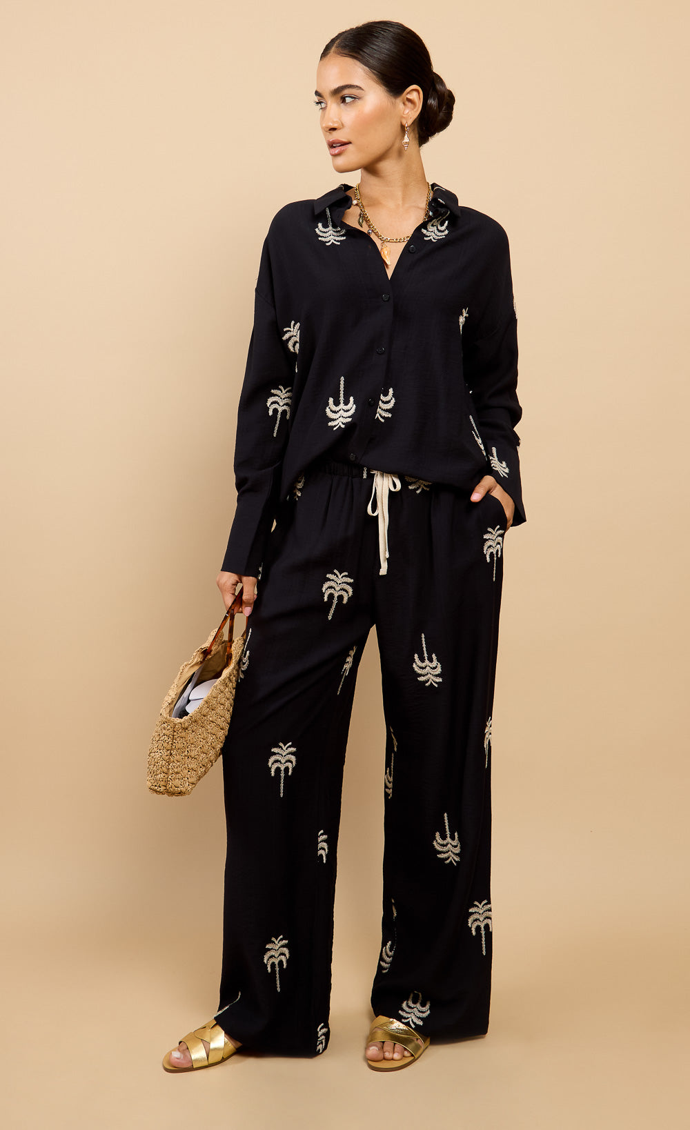 Genevra Black Embroidered Trousers Vicky Pattison EDIT