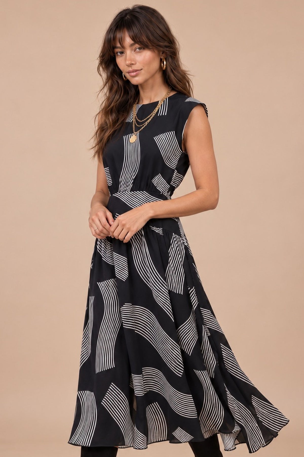 Black/White Printed Moss Sleeveless Midi Dress